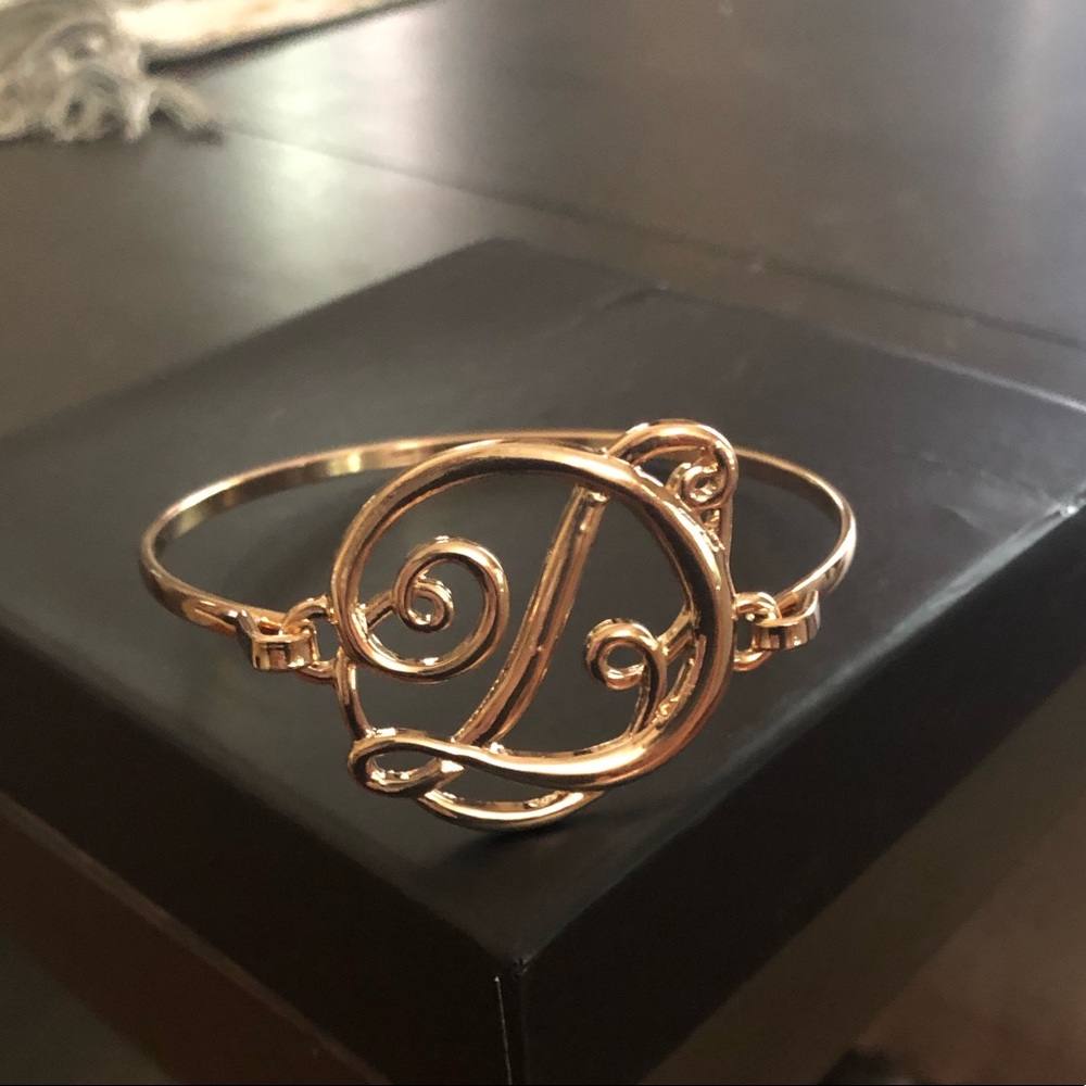 Letter D bracelet gold color